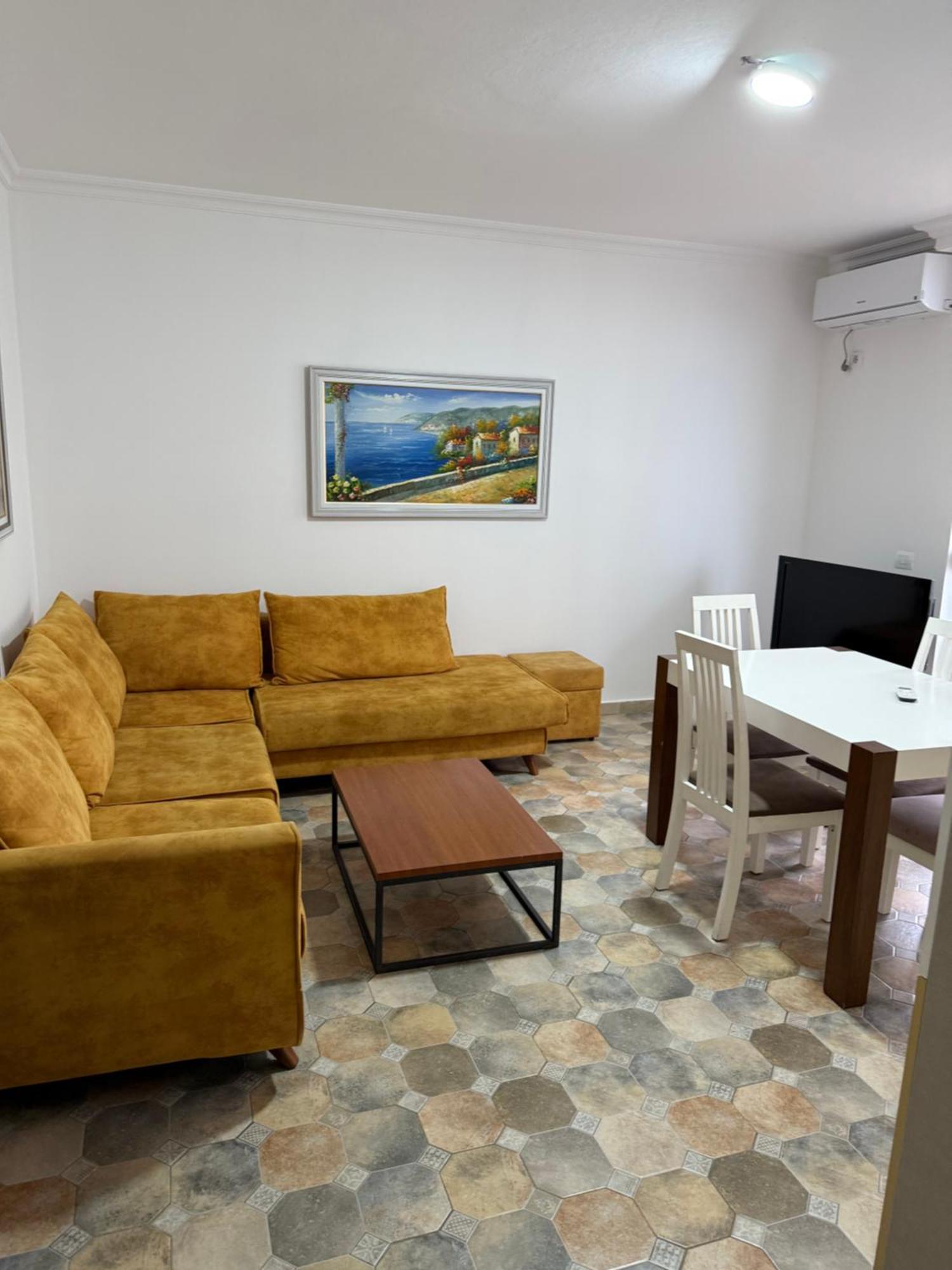 Shengjin Apartaments Apartment Shengjin